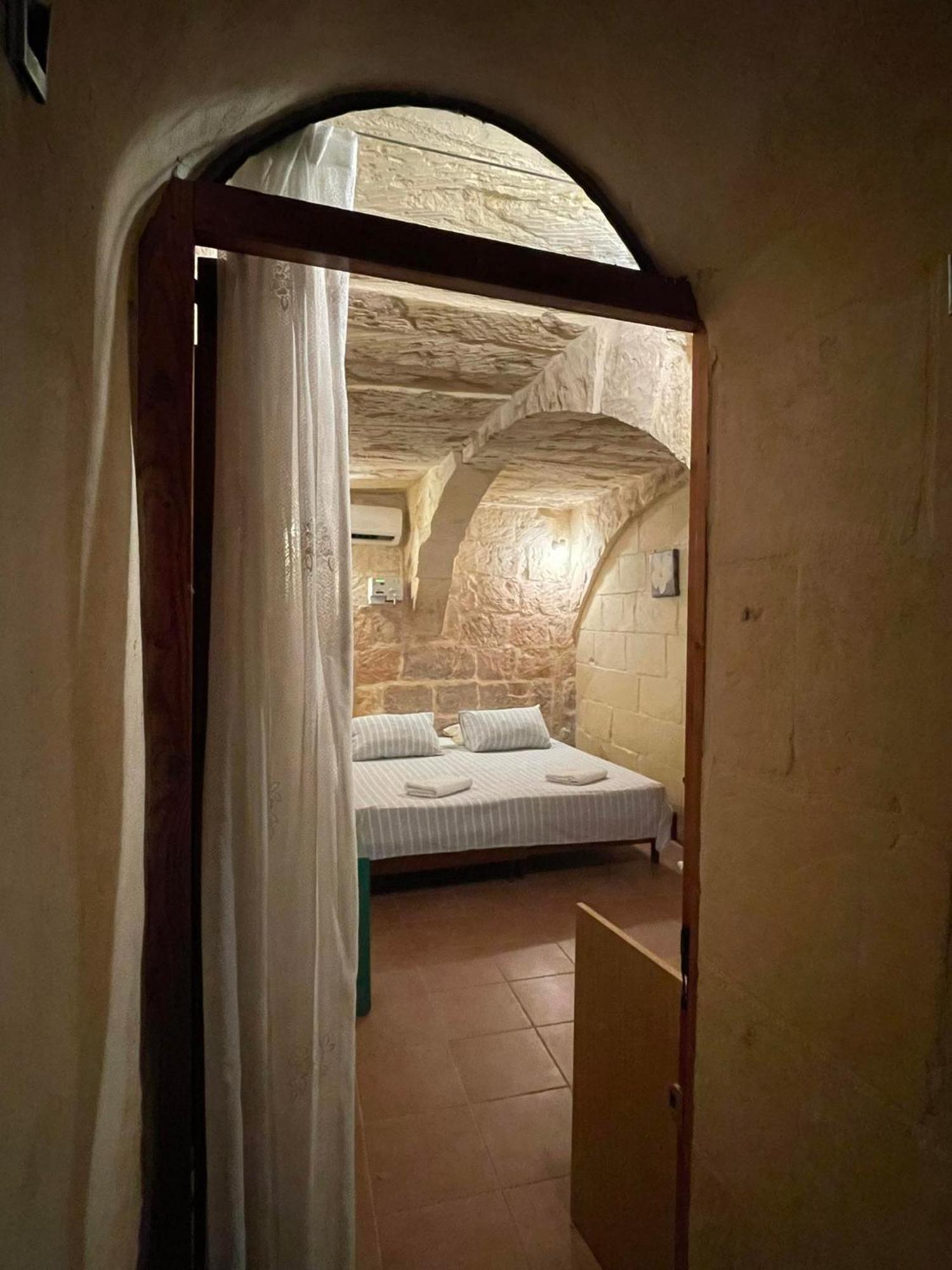 400Yr Farmhouse In Xaghra Gozo - Separate Rooms Exterior photo