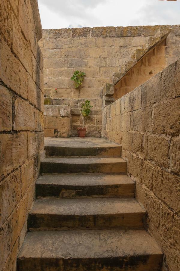 400Yr Farmhouse In Xaghra Gozo - Separate Rooms Exterior photo