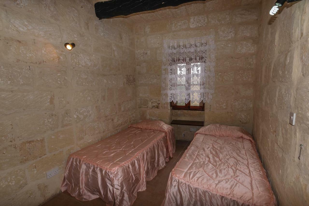 400Yr Farmhouse In Xaghra Gozo - Separate Rooms Exterior photo